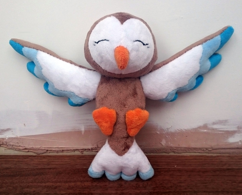 Owl plush door hanger