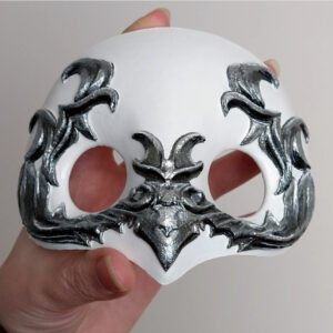 Ancient mask model (FFXIV)